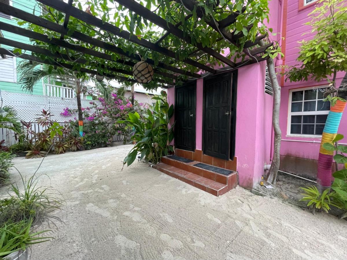 Sea N Sun Guest House Caye Caulker Eksteriør billede